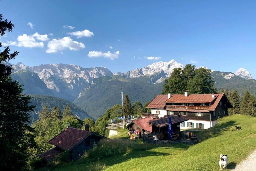 Zentral, Ruhig & Stilvoll Mit Bergpanorama+ Garten Garmisch-Partenkirchen