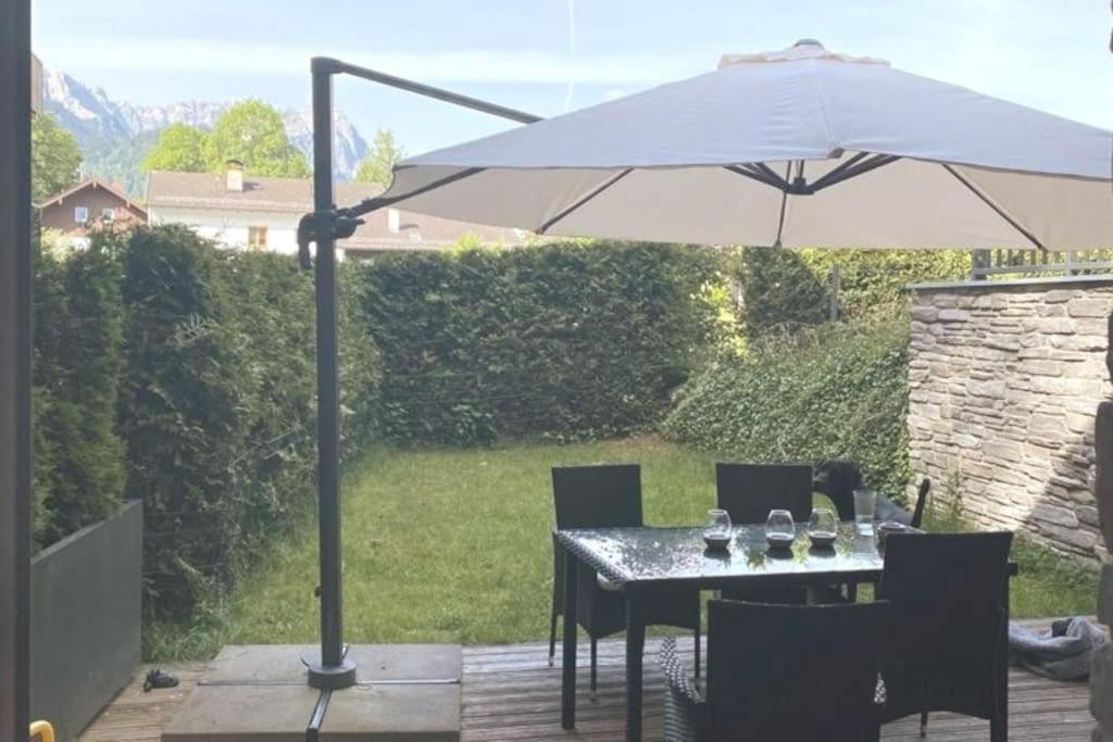 Apartment Zentral, Ruhig&stilvoll Mit Bergpanorama+ Garten