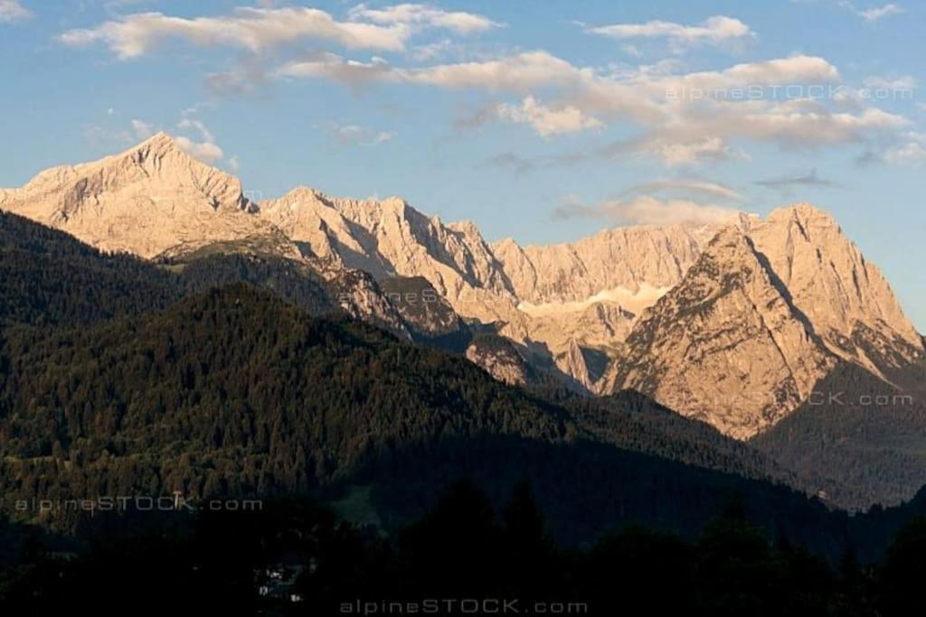 Zentral, Ruhig & Stilvoll Mit Bergpanorama+ Garten Garmisch-Partenkirchen